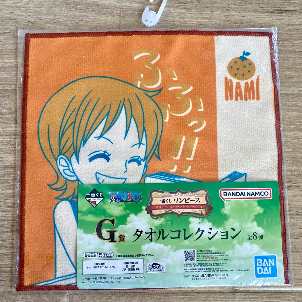 Bandai Namco One Piece Nami Hand Towel